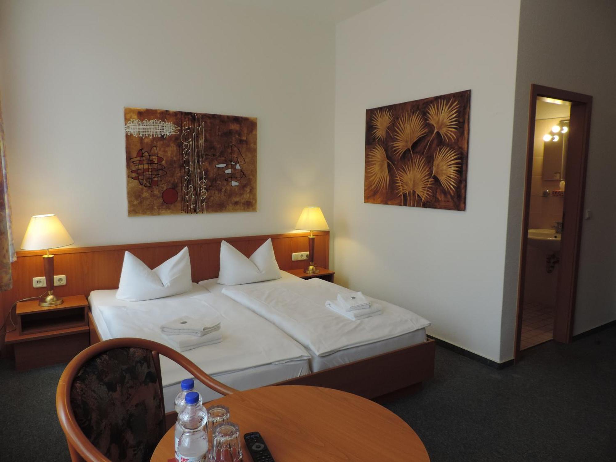 Hotel Carl Von Clausewitz Burg bei Magdeburg Szoba fotó